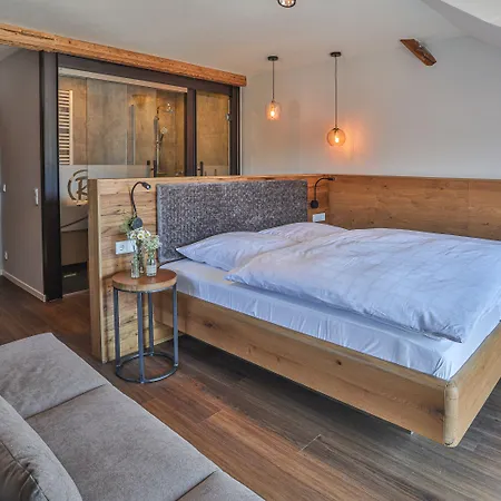 Hotel-gasthof Zum Bach ホテル 3*