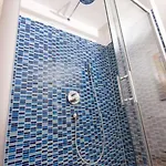 Hotel-gasthof Zum Bach فندق نيوكيرتشن بيم هيليغين بلوت