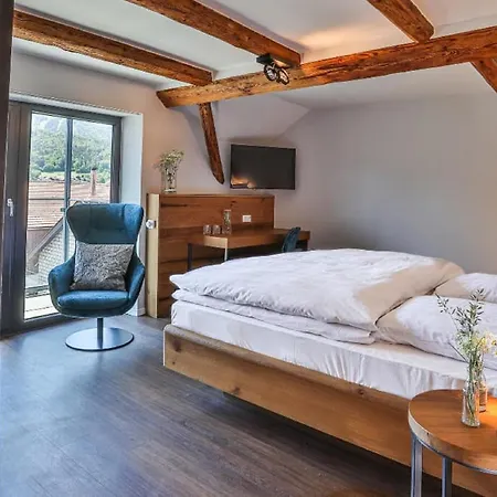 Hotel Hotel-gasthof Zum Bach Neukirchen beim Heiligen Blut