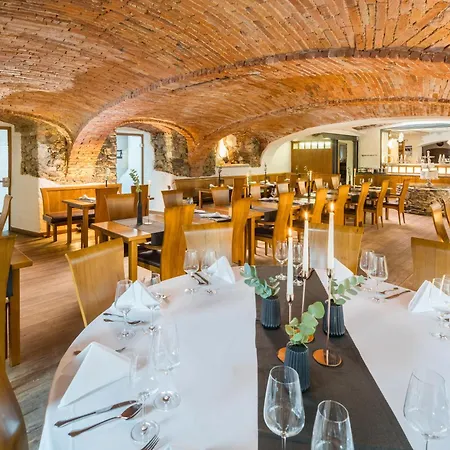Hotel-gasthof Zum Bach 3*