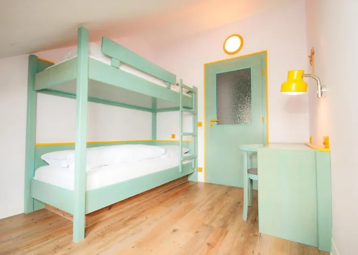 Hotel Hotel-gasthof Zum Bach Neukirchen beim Heiligen Blut