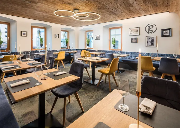 Hotel-gasthof Zum Bach Hotell Neukirchen beim Heiligen Blut